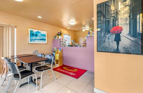 Fort Myers Cabin | Econo Lodge Fort Myers North