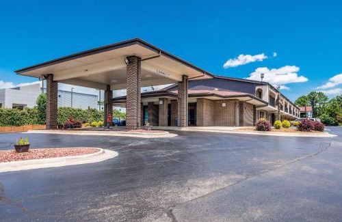 Huntsville Hotel | Econo Lodge Inn & Suites Huntsville University Area