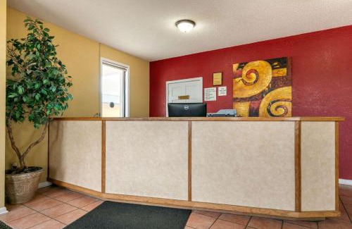 Jonesboro Hotel | Econo Lodge Jonesboro