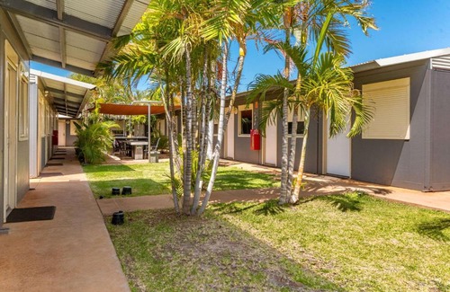 Millars Well Cabin | Econo Lodge Karratha
