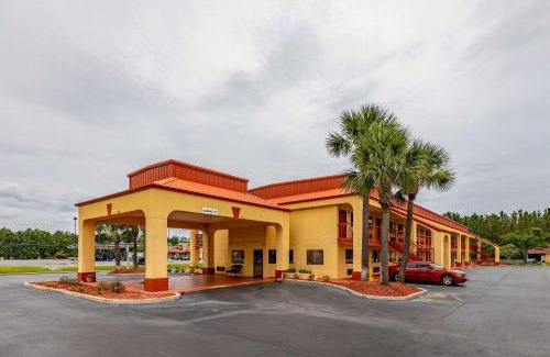 Kingsland Cabin | Econo Lodge Kingsland