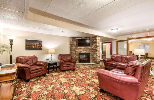 Rochester Cabin | Econo Lodge Mayo Clinic Area