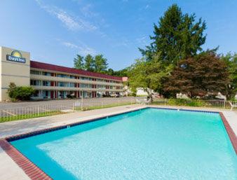 Middlesboro Hotel | Econo Lodge Middlesboro