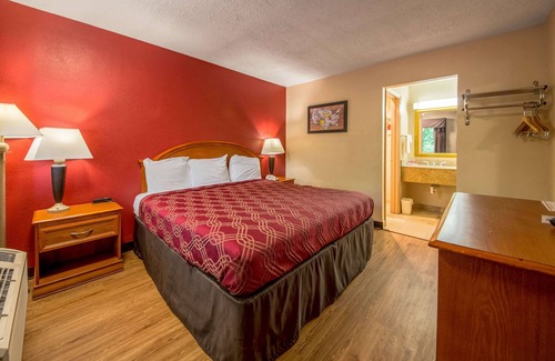 Mount Laurel Hotel | Econo Lodge Mt Laurel