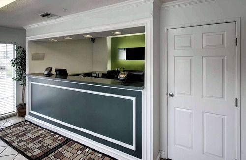 Murray Hotel | Econo Lodge Murray