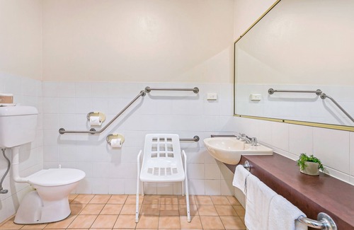 Hillvue Hotel | Econo Lodge Savannah Park Tamworth