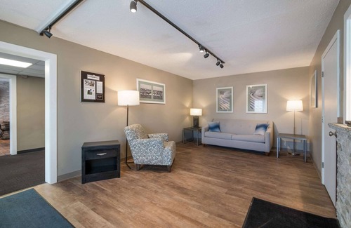 Danville Hotel | Econo Lodge