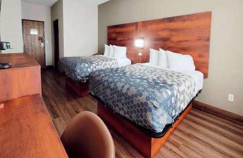 Fargo Cabin | Econo Lodge