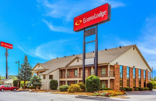 Lebanon Cabin | Econo Lodge