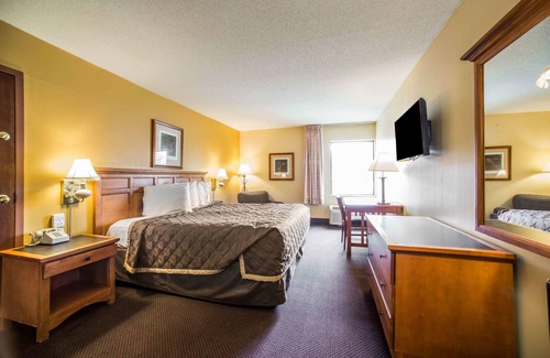 Marion Hotel | Econo Lodge