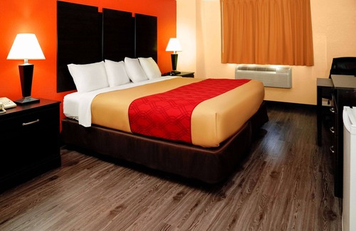Rome Hotel | Econo Lodge