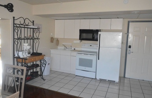 Rock Springs Hotel | Economy Guest Village and Apartments