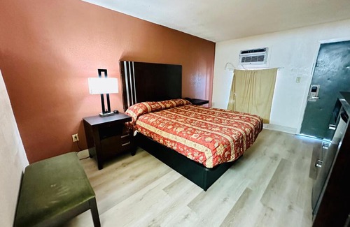 Bayou Cane Hotel | Economy Inn
