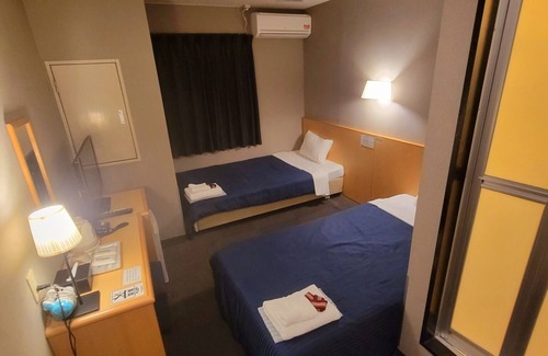 Izumisano Hotel | Economy twin room/Izumisano Ōsaka