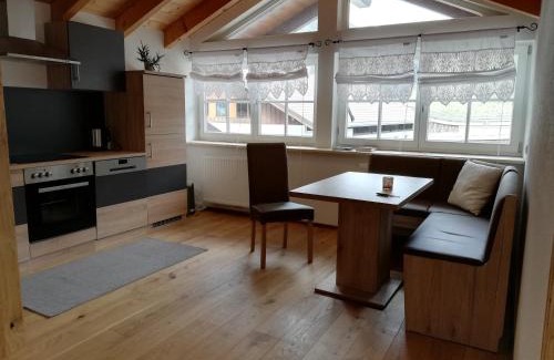 Stanzach Apartment | Eddy ´s Panorama Suite