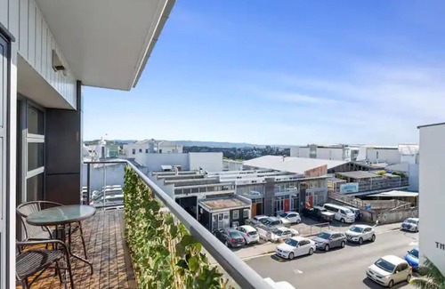 Eden Terrace House | Eden Terrace Two Bedroom Free Parking