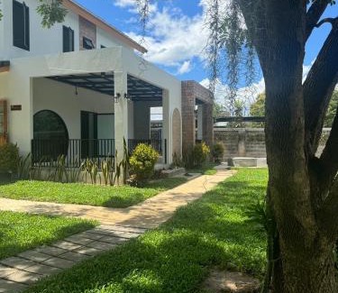 Pai Villa | Eden Villa - Verdant Garden