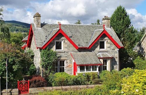 Aberfeldy House | Edengrove