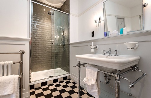 Birmingham Hotel | Edgbaston Park Hotel Birmingham