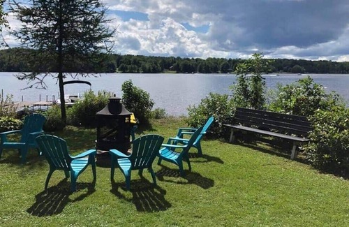 Saint-Claude Ski Chalet | Edge of Lake Boissonneault - Spa - Aviron