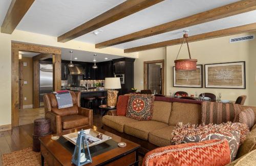 Steamboat Springs Apartment | Edgemont 2603 - Luxury Ski-in Ski-out Condo