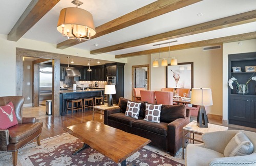 Steamboat Springs Condo | Edgemont 2703 Luxury On Mountain Condo With Ski-In/Ski-Out Access!