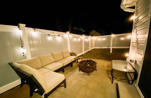 Edgewater House | Edgewater Cottage