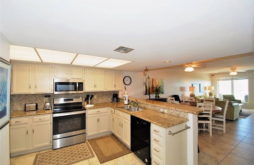 South Padre Island Condo | Edgewater Unit #304 2 Bedroom Condo by RedAwning