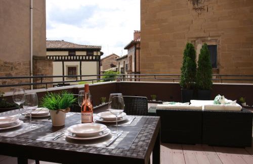Haro Apartment | Edificio Privado con Terraza