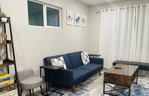 Northeast El Paso House | Edinburg Retreat-King Suite