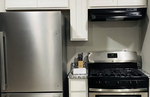 Northeast El Paso House | Edinburg Retreat-King Suite