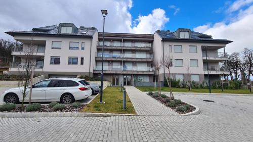Belatelep Apartment | Edison Villa 107