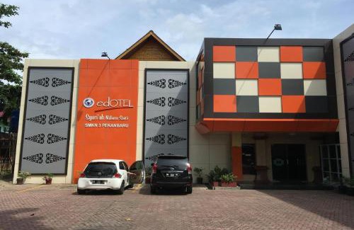 Pekanbaru Hotel | Edotel Syariah Nilam Sari Mitra RedDoorz