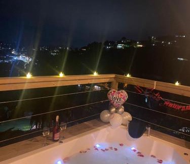 El Penol House | EDYMA Cabaña con JACUZZI