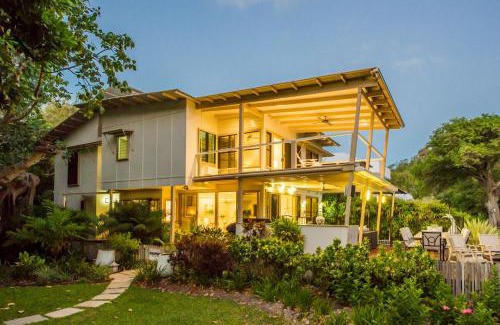 Picnic Bay House | Eeast on Picnic