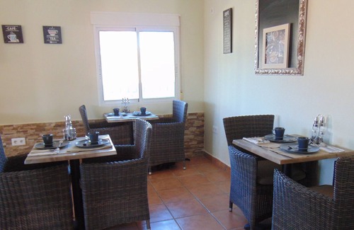 Zurgena Bed & Breakfast | Een Originele Cortijo Waar je Logeert bij Belgen in Andalusië