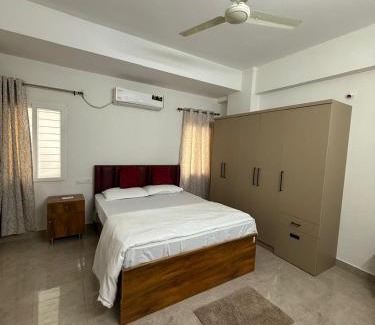 Hyderabad Apartment | Eeshu Stays