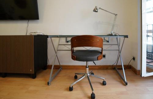 Golden Triangle of Art Apartment | Efímera House Madrid