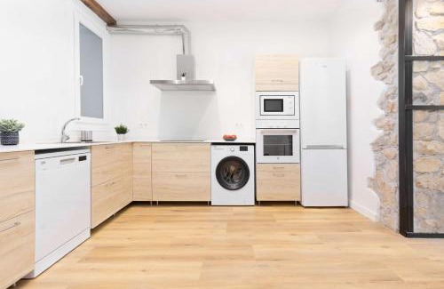 Zarautz Apartment | Egona - Zi28 Centro de Zarautz, Reformada-Luminosa