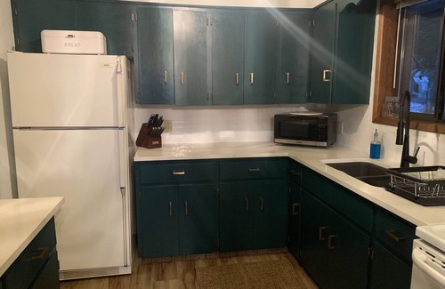 Hemlock Valley Cabin | Eh Frame of Mind - Family & Pet Friendly, WIFI