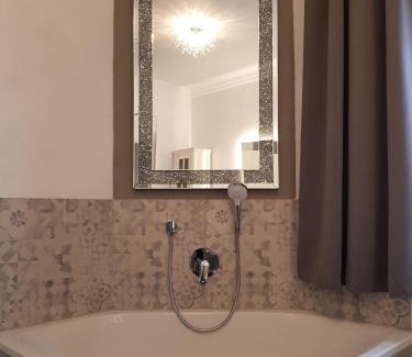 Ochsenhausen Apartment | Ehemalige Klosterschmiede -Wirtschaftswunder-