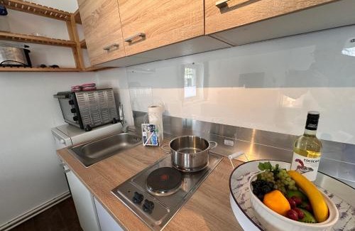 Warnow Apartment | Eickhof 45qm Ferienwohnung - Ferienhof Günter - gratis Parkplatz, WLAN