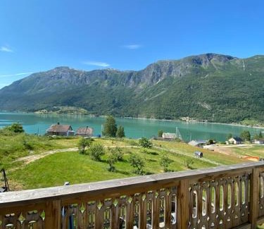 Skjolden House | Eide Gardshotell