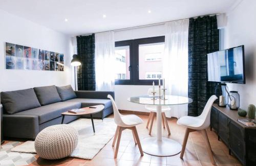 el Mercadal Apartment | EIFFEL BRIDGE BOUTIQUE APARTMENT