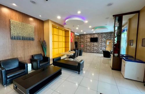 Kempas Hotel | Eight Days Boutique Hotel - Impian Emas
