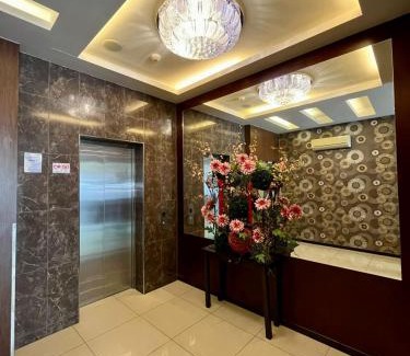 Kempas Hotel | Eight Days Boutique Hotel - Impian Emas