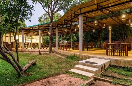 Kimbissa Hotel | Eighth Wonder Resort