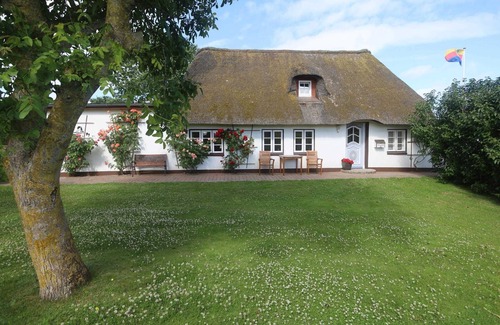 Goting House | Eilun Perle Uasteranjstich 7 Goting