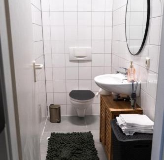 Offenbach am Main Apartment | EIN Zi APARTMENT ZENTRUM WLAN PARKPLATZ 01