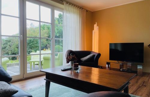 Adelheidsdorf Apartment | Eine ruhig gelegene Wohnung in der Natur